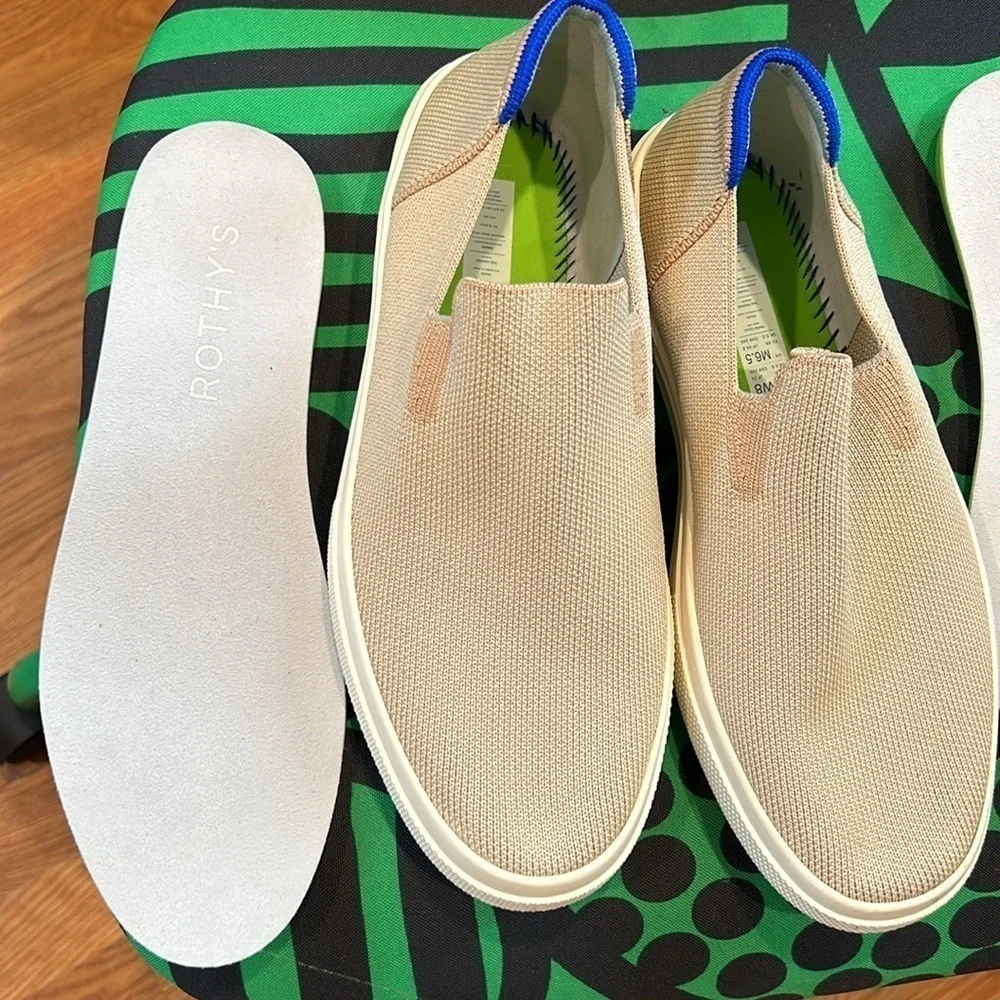 New Rothy’s City Sneaker Slip On Cream on Wheat Beige Womens size 8 casual